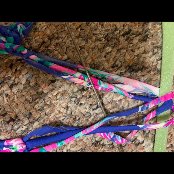 O’Neill bathing suit - Picture 2 of 6